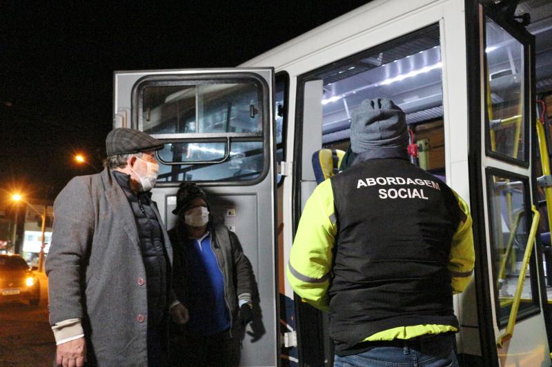 Itajaí reativa abrigo de inverno para enfrentar frio intenso