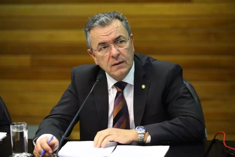 Candidato a vice-governador pelo PDT desiste de concorrer nas eleições deste ano em SC