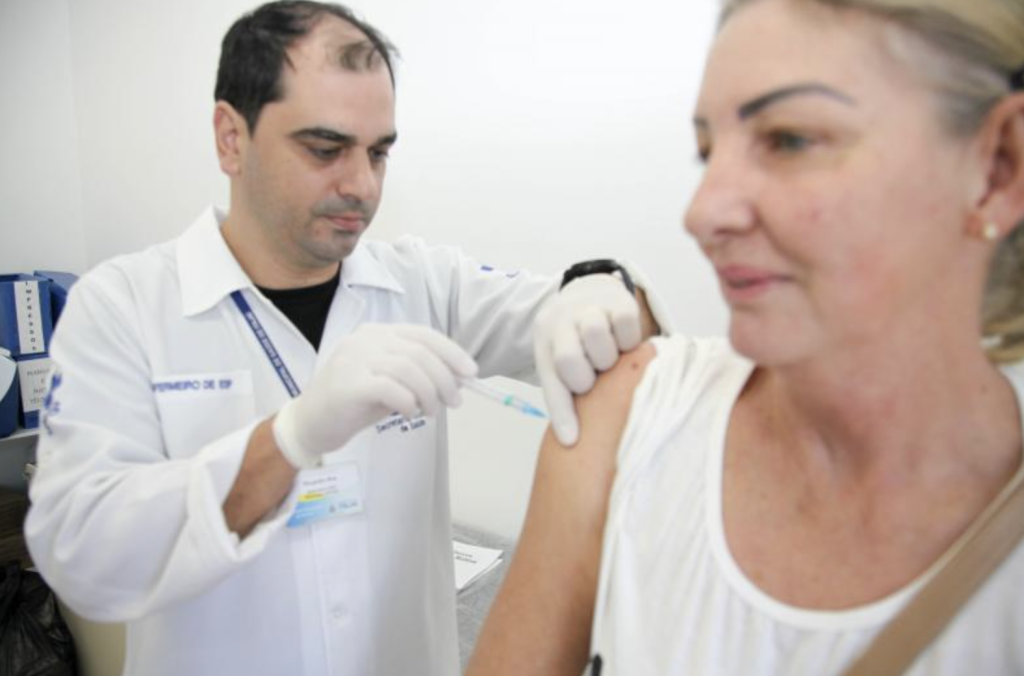 Campanha de vacinação contra a gripe influenza começa nesta segunda-feira (10) em Itajaí