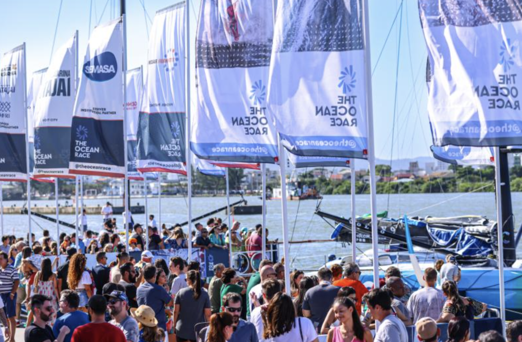 Vila da Regata de Itajaí terá abertura antecipada neste domingo