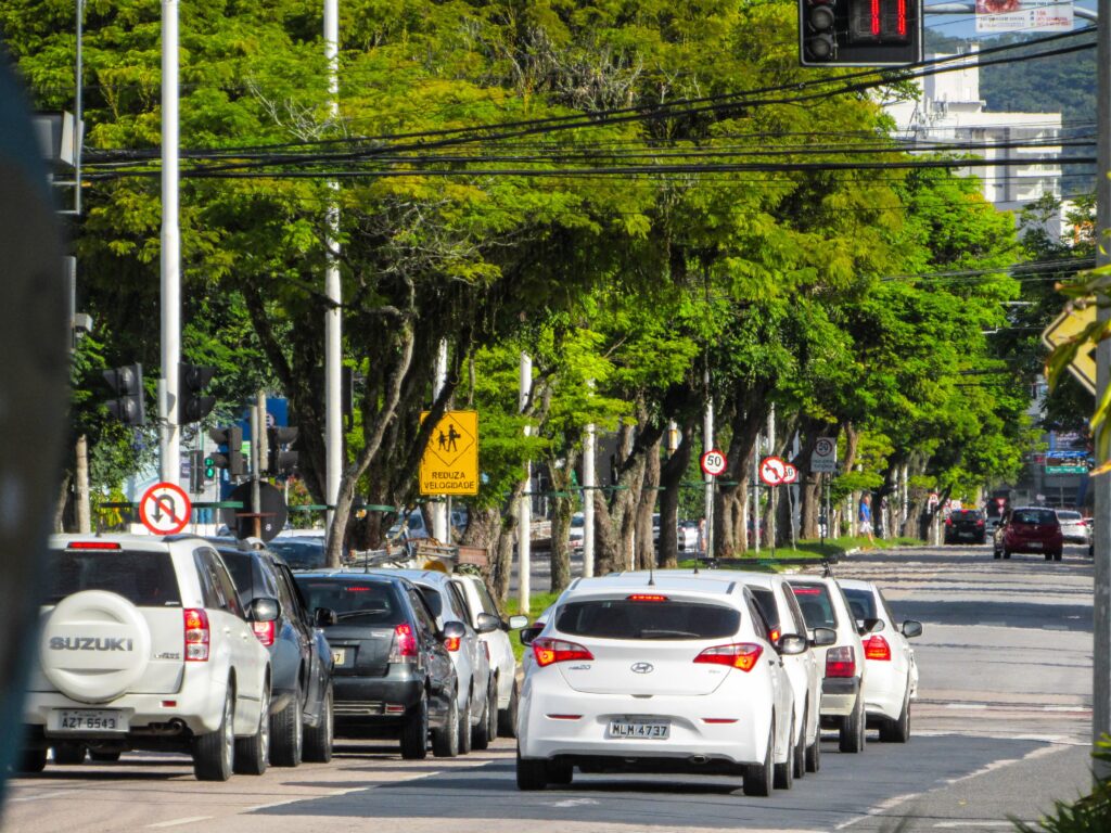 Itajaí Renova Contrato do Estacionamento Rotativo com Economia de R$ 800 Mil