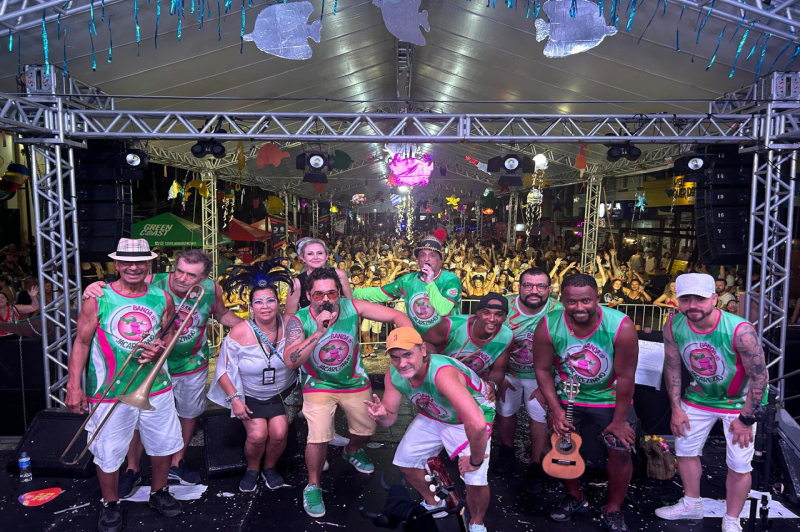 Carnaval Papa Siri reúne mais de 40 mil foliões em Itajaí