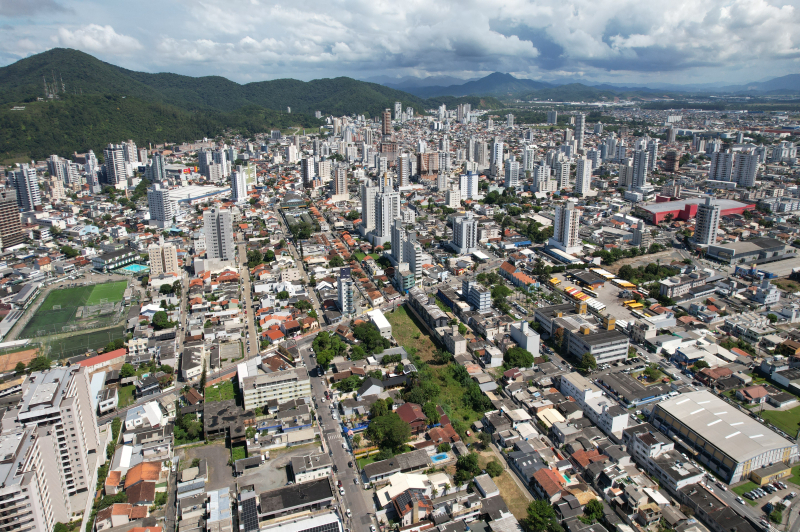 Prefeitura nos Bairros chega ao Fazenda com serviços e ações comunitárias