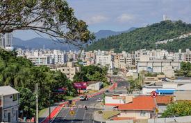 Nova fase da Avenida Martin Luther traz mudanças no trânsito de Balneário Camboriú