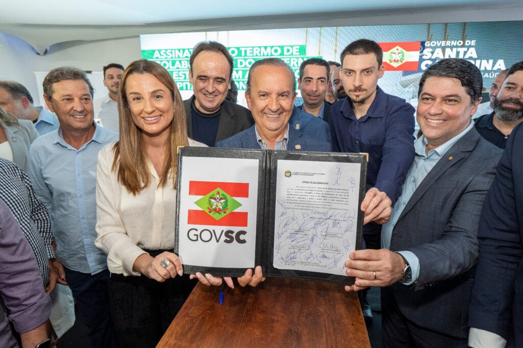 Transferência do Hospital Ruth Cardoso para o Estado é oficializada em Balneário Camboriú