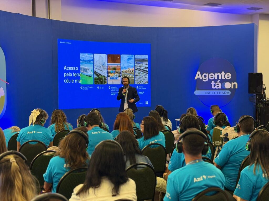 Balneário Camboriú promove turismo para mais de 400 agentes de viagens em evento nacional da Azul Viagens