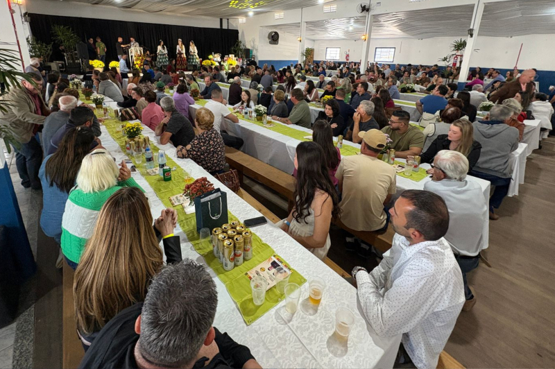 40ª Festa Nacional do Colono homenageia famílias de agricultores de Itajaí
