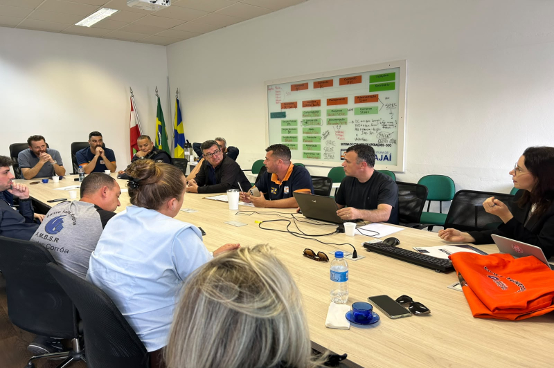 Conselho de Defesa Civil de Itajaí se reúne para reforçar estratégias de prevenção a desastres