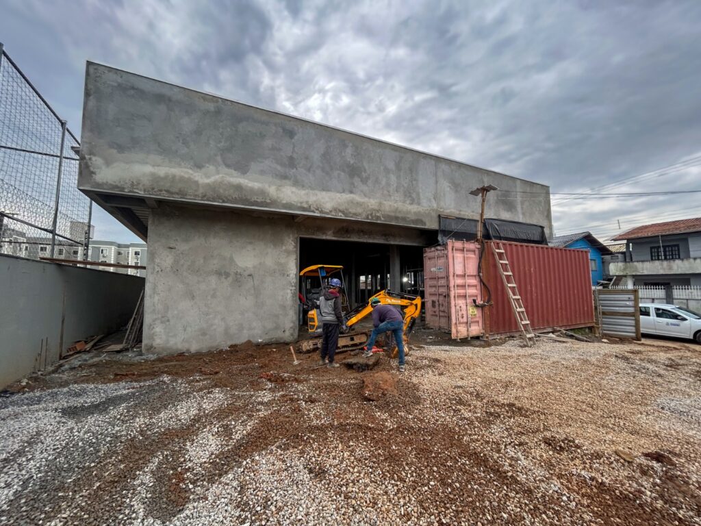 Construção das UBSs São Judas e Jardim Iate Clube avança em Balneário Camboriú