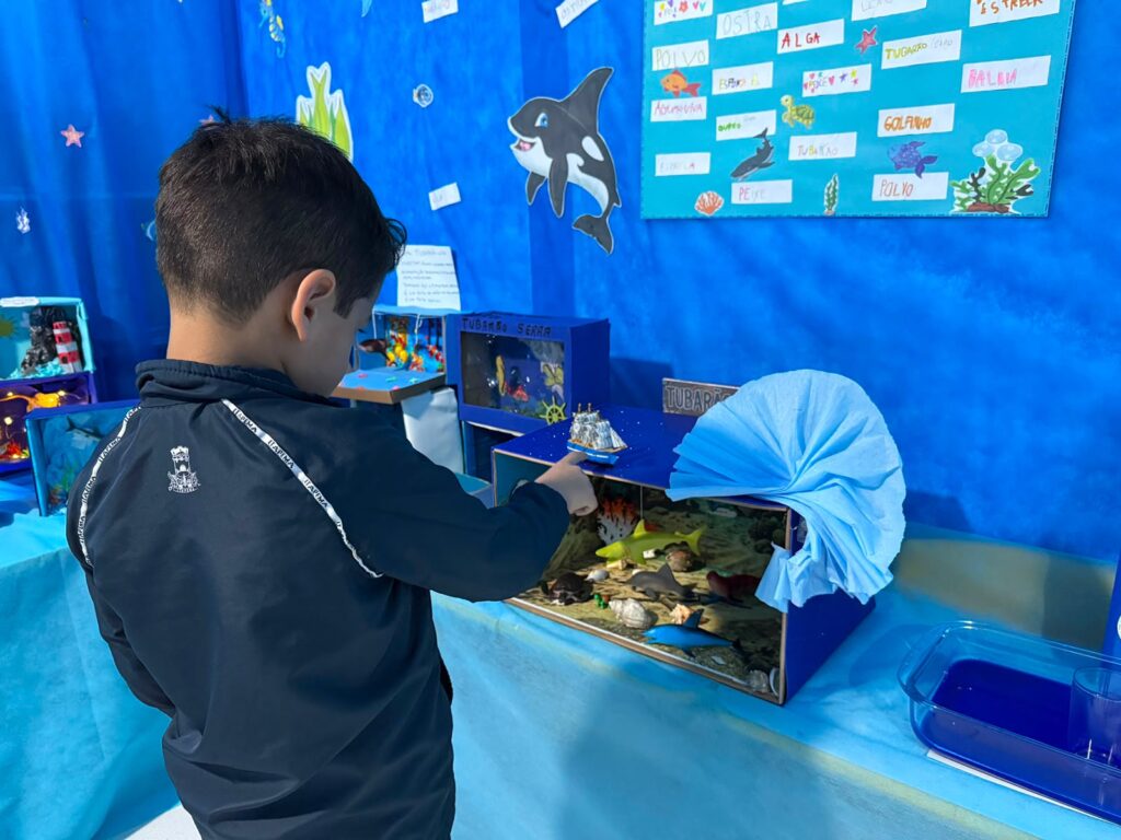 Escola de Itapema realiza Feira do Conhecimento com projetos dos alunos