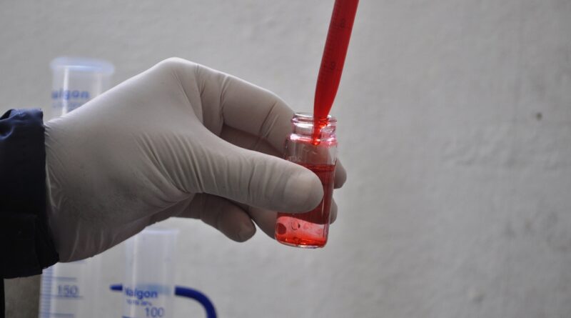 Monitoramento da qualidade da água tratada garante segurança no consumo em Camboriú